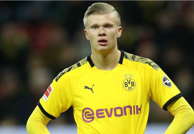 比肩阿德和埃托奥，劳塔罗本赛季出战的三场欧冠比赛均有进球（劳塔罗本季欧冠三战皆破门，追平阿德与埃托奥）