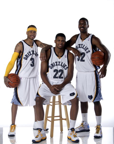 0-4不敌国安保级机会渺茫，亚泰众将赛后难掩失落情绪（0-4惨负国安，保级希望渺茫，亚泰将士赛后难掩沮丧）