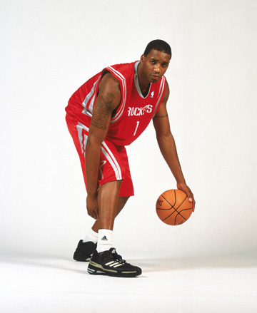 马竞客战毕包：阿尔瓦雷斯搭档阿尔马达，小西蒙尼首发出战（马竞远征毕尔巴鄂：阿尔瓦雷斯携手阿尔马达，小西蒙尼进入首发）