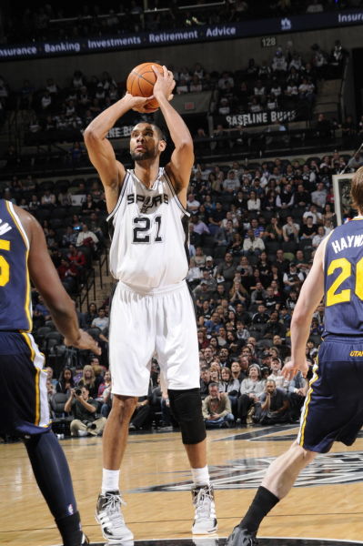 篮球鞋如何选择最合适？（如何挑选最适合你的篮球鞋？）