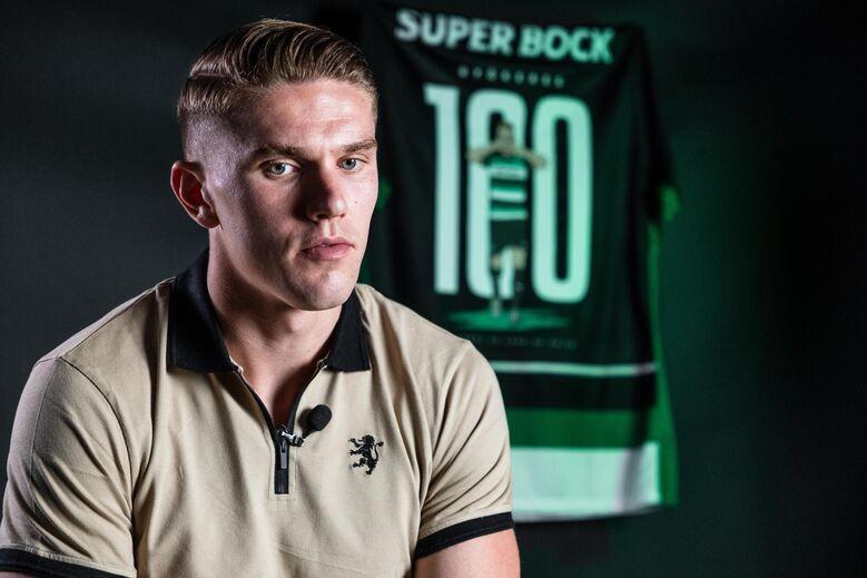 世界杯爆大冷！世界冠军0-2惨败，伊藤美诚剃光头，日本约战国乒（世界杯大冷门！世界冠军0-2告负，伊藤美诚剃发，日本将对阵国乒）