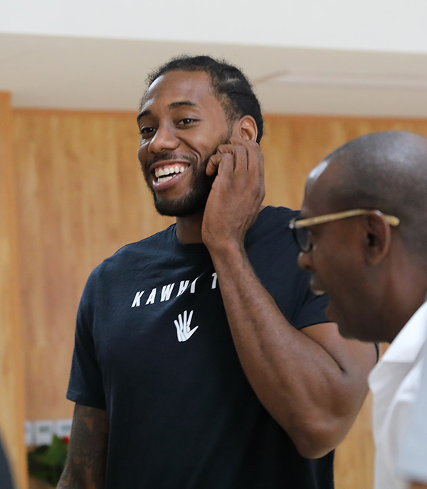 2025中国女子金球奖候选：王霜、张琳艳等10人在列（2025年中国女子金球奖候选名单出炉：王霜、张琳艳领衔10人）