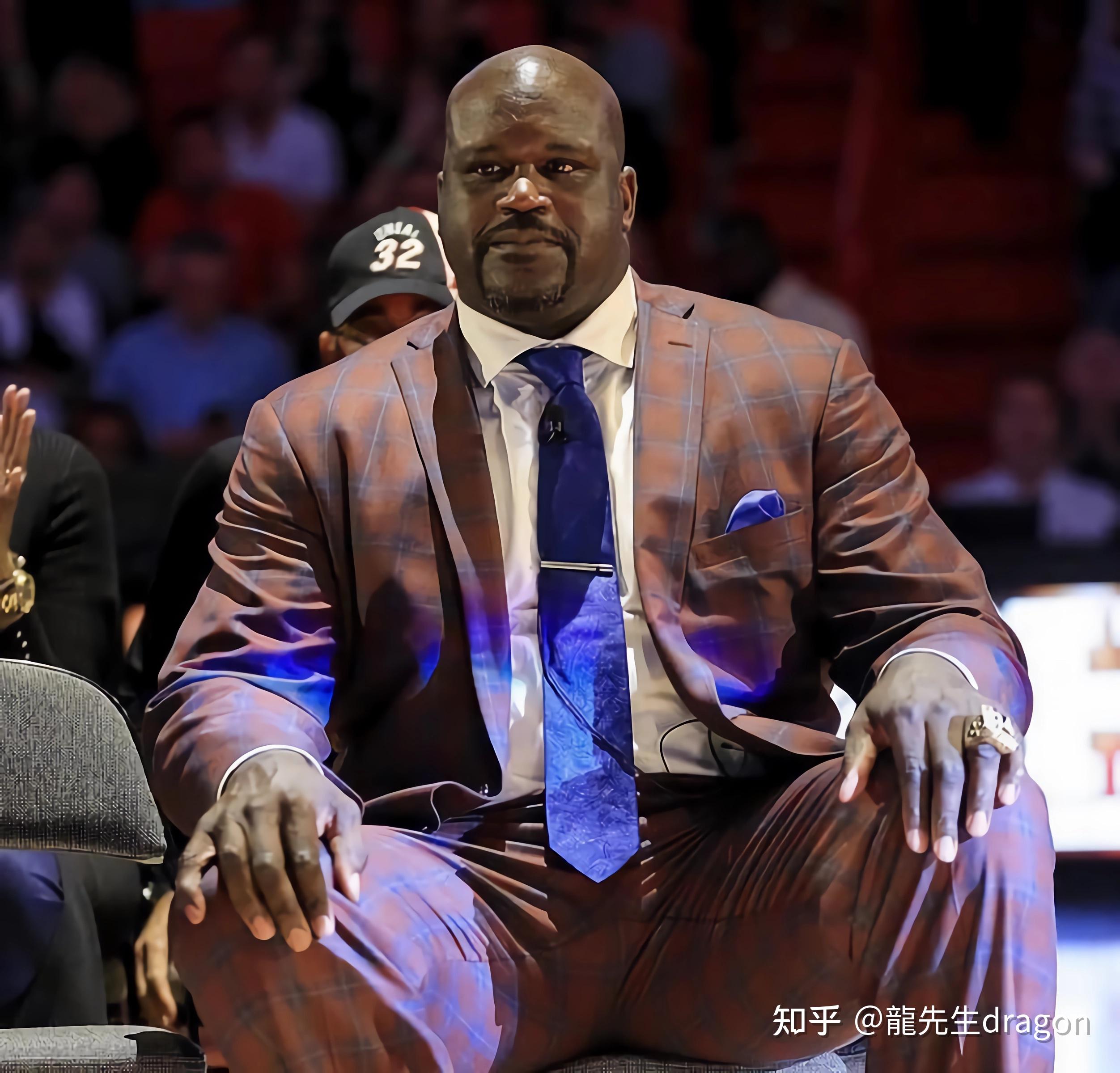 英媒：一名苏格兰球员膝盖受伤等待救护车近10小时，政府道歉（英媒：苏格兰一球员膝伤等待救护车近10小时，政府致歉）