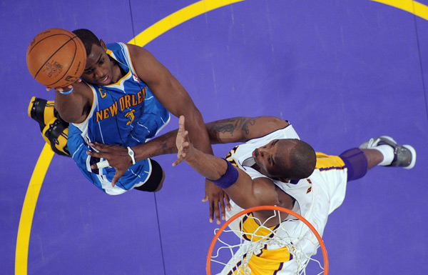 库尔图瓦：球队各方面都有提升，我在球队需要的时刻站了出来（库尔图瓦：球队全面进步，关键时刻我挺身而出）