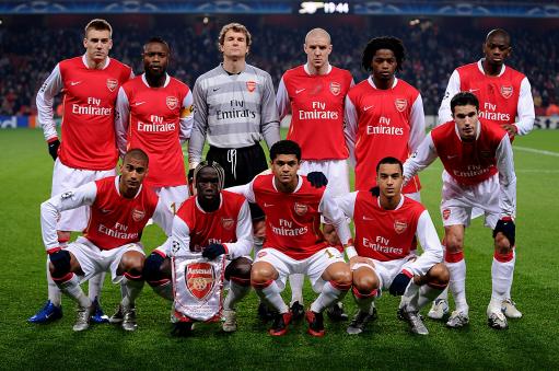 阿斯顿维拉英超前5轮不胜，现四连胜登顶英超第3（从前五轮不胜到四连胜，阿斯顿维拉跃居英超第三）