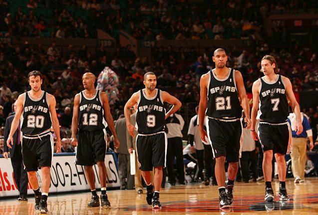 美媒：湖人和勇士正积极探索引进鹈鹕球员赫伯特·琼斯（美媒称湖人、勇士正寻求引进鹈鹕球员赫伯特·琼斯）